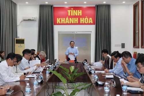 UBND tỉnh Khánh Hòa: Bàn các giải pháp thực hiện hiệu quả công tác thẩm định giá đất năm 2025