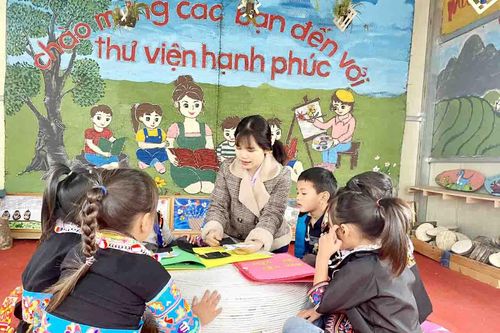 Đẩy mạnh thi đua, tạo đà bứt phá