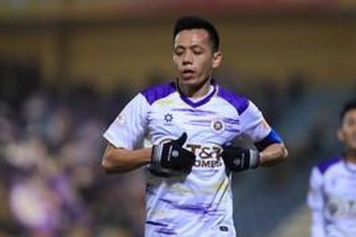 Văn Quyết tỏa sáng, Hà Nội FC thắng đậm SLNA
