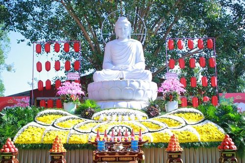 Đồng Tháp: Chùa Hoa Lâm tổ chức Lễ an vị tôn tượng Đức Phật Bổn Sư Thích Ca Mâu Ni