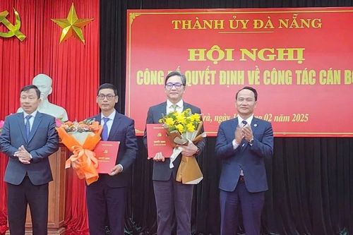 Đà Nẵng công bố các quyết định điều động, bổ nhiệm cán bộ chủ chốt