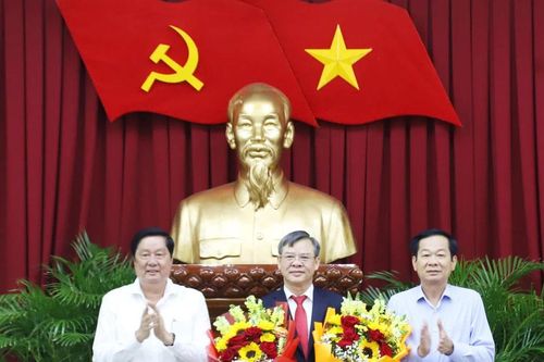 Ông Trương Cảnh Tuyên giữ chức Phó Bí thư Thành ủy Cần Thơ