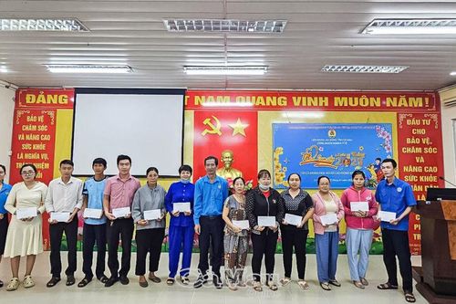 Chỗ dựa vững chắc cho công đoàn viên ngành y tế