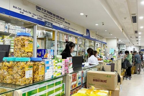 Tùy ý dùng thuốc Tamiflu trị cúm có thể bị trầm cảm