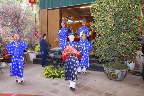 Khai ấn Lý triều Đại Vương 'Trấn Tây Thượng Đẳng'