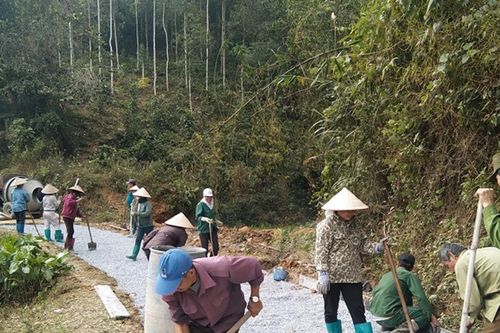 Đồng lòng, chung sức xây dựng nông thôn mới