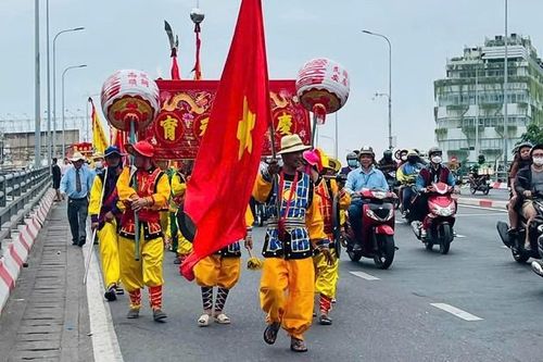 Sôi nổi các hoạt động trong Lễ hội Nguyên tiêu 2025 tại TP. HCM
