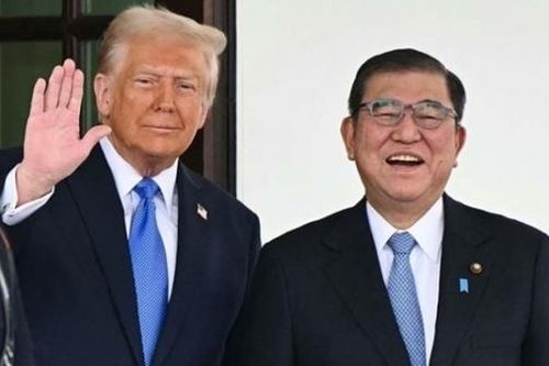 Tổng thống Trump ưu ái Nhật Bản hay 'nước cờ bậc thầy' của Tokyo?