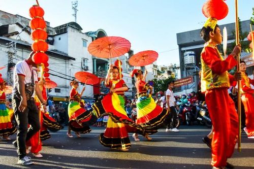 TP HCM: Yêu cầu tuyệt đối không đi lễ hội trong giờ hành chính, không sử dụng xe công đi lễ hội
