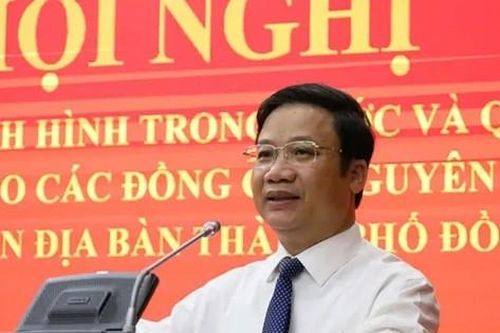 Bản tin 8H: Trưởng Ban Tuyên giáo Tỉnh ủy Quảng Bình xin nghỉ hưu trước tuổi