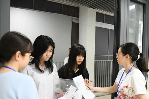 Bộ GD&ĐT: Tăng cường ôn thi cuối cấp là trách nhiệm của các trường học