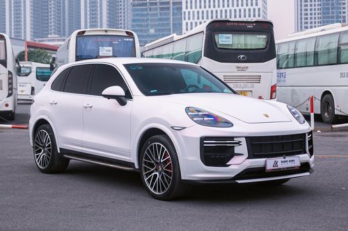 Thợ độ Việt 'hô biến' xe sang Porsche đời 2014 lên đời 2024, tiền độ tốn nửa tỷ
