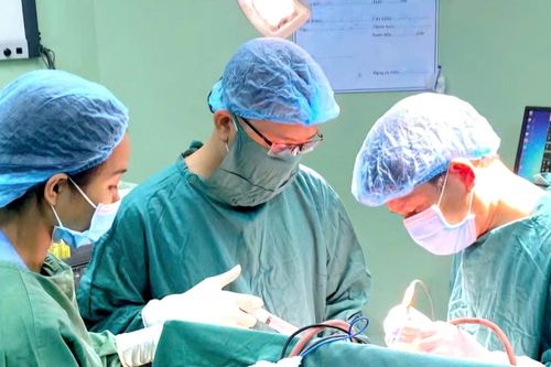 Cứu sống kịp thời trẻ chấn thương sọ não nặng