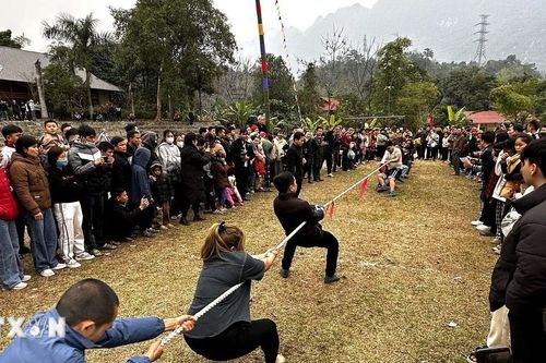 Tưng bừng Lễ hội Lồng Tồng nơi địa đầu cực Bắc của Tổ quốc