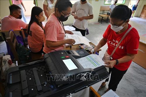 Philippines bắt đầu chiến dịch tranh cử giữa bối cảnh chính trị biến động