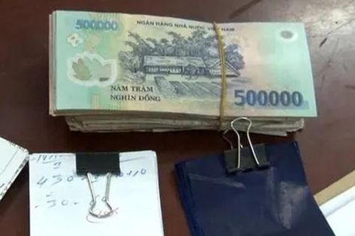 Người phụ nữ 'đốt' hơn 11 tỷ đồng vào lô, đề trong 27 ngày