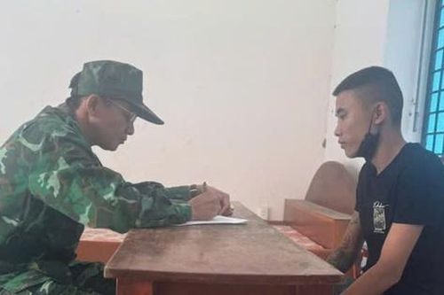 Bắt giữ đối tượng truy nã khi đang làm thủ tục qua Campuchia