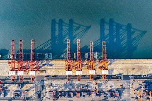 Bão táp thuế quan đe dọa 'nhấn chìm' nỗ lực phục hồi của kinh tế Trung Quốc