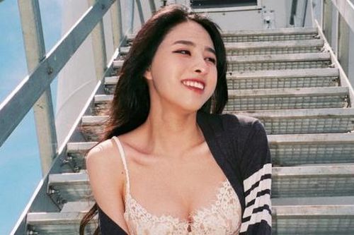Hạnh phúc của bạn gái Vũ Văn Thanh