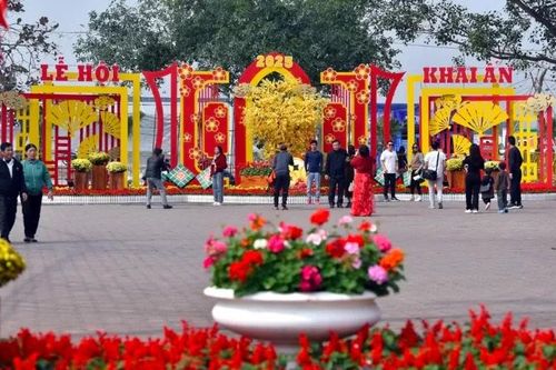 Phân luồng giao thông phục vụ Lễ khai ấn đền Trần (Nam Định)