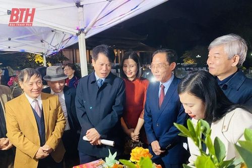 Ngày thơ Việt Nam lần thứ XXIII tại Thanh Hóa - 'Tổ quốc bay lên; Thanh Hóa vươn mình thực hiện khát vọng thịnh vượng'