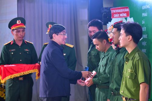 Gặp mặt, tư vấn học nghề, giới thiệu việc làm cho thanh niên hoàn thành nghĩa vụ quân sự