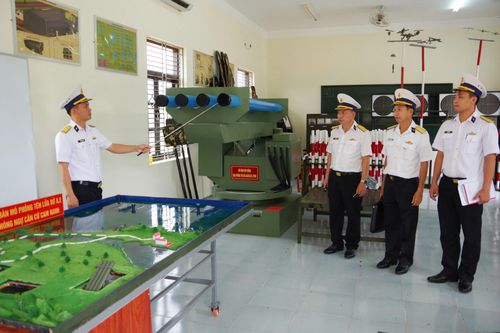 Lữ đoàn 685 tổ chức hội thi mô hình học cụ năm 2025