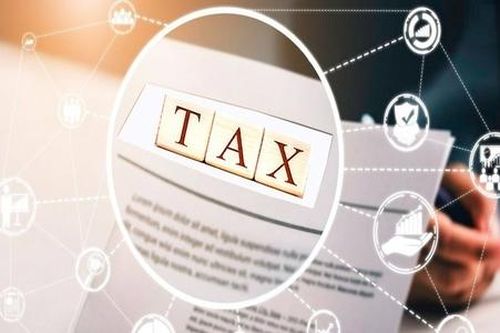 HSBC: Rủi ro thuế quan phủ bóng triển vọng thương mại