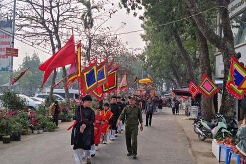 Khai hội đền Và - Sơn Tây