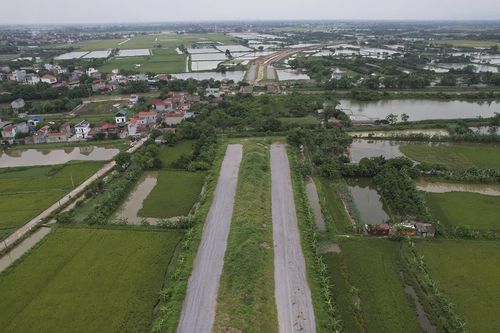 Hà Nội: Nhiều dự án giao thông 'lụt' tiến độ sẽ được tháo gỡ trong năm 2025