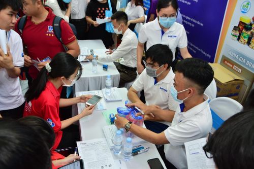 TP.HCM: Nhu cầu tuyển dụng tăng khoảng 7% so với năm trước