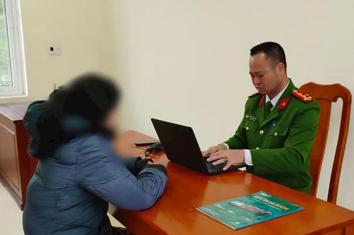 Công an làm việc với người đăng thông tin sai sự thật về bắt cóc