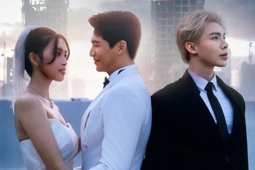 Ai sẽ đánh bại Erik?