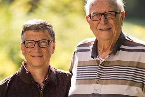 Tỷ phú Bill Gates: 'Cha tôi không bao giờ hoảng loạn khi nuôi dạy tôi'