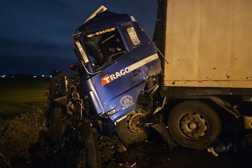 Tai nạn giao thông nghiêm trọng tại Bình Định khiến năm người bị thương