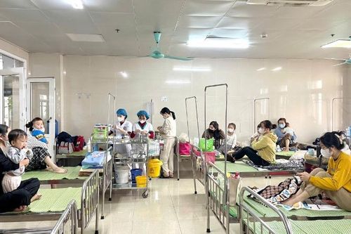 Ninh Bình tăng cường giám sát, điều trị, phòng, chống bệnh cúm mùa