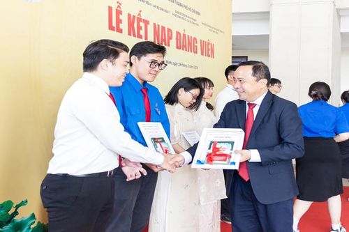 Nâng cao công bố quốc tế xứng tầm xếp hạng đại học