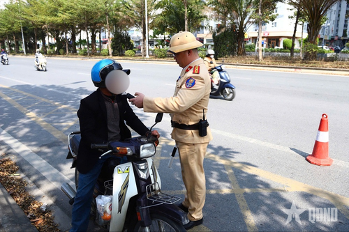 Phát động chiến dịch truyền thông 'Đã uống rượu bia - không lái xe'