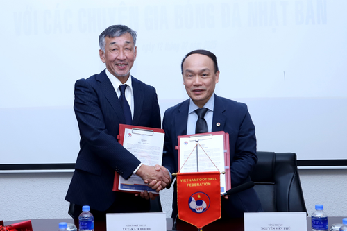 Hai chuyên gia Nhật Bản đồng hành với bóng đá Việt Nam