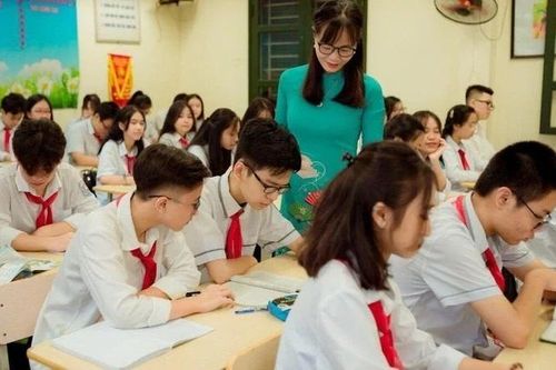 Điều kiện thi tuyển để thành giáo viên biên chế cấp THCS?