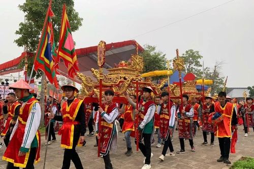 Đặc sắc Lễ hội Đền Lăng Sương vùng núi Tản sông Đà