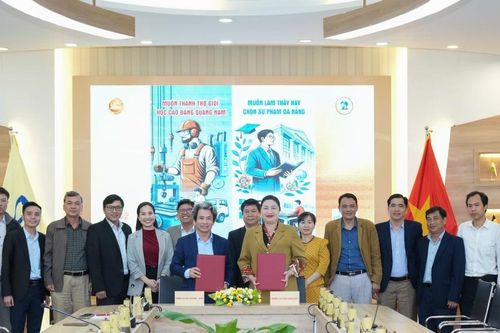 Trường CĐ Quảng Nam và Trường ĐH Sư phạm Đà Nẵng ký kết hợp tác toàn diện
