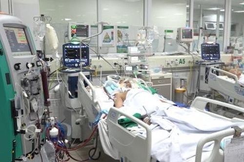 Bệnh cúm nguy hiểm hơn với người có bệnh lý nền