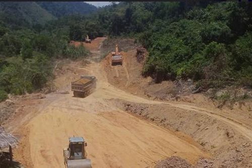Đường nối 2 tuyến đường Hồ Chí Minh chậm tiến độ vì 'vướng' giải phóng mặt bằng