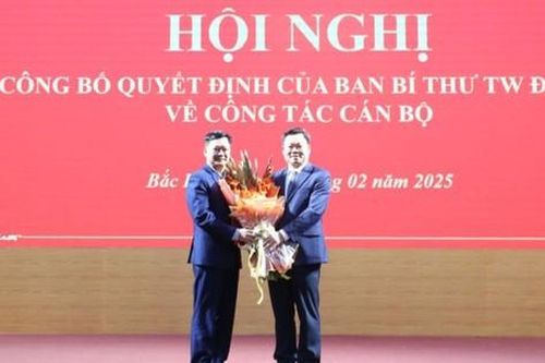Chuẩn y kết quả bầu bổ sung ủy viên Ban Chấp hành Đảng bộ tỉnh Bắc Kạn