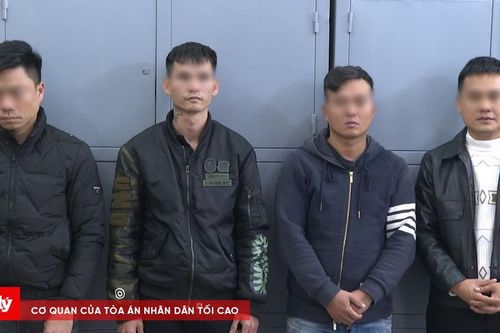 Mang súng đi cướp lại tiền thua bạc