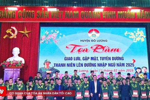 Tự hào đảng viên trẻ trước ngày nhập ngũ