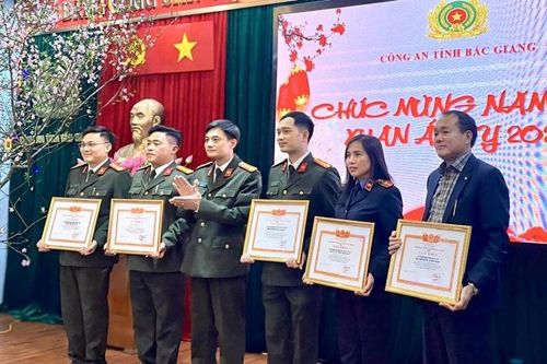 VKSND tỉnh Bắc Giang phối hợp triệt phá ổ nhóm lừa đảo trên không gian mạng