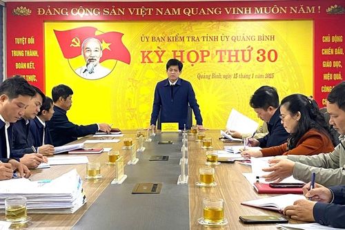 Đề nghị kiểm điểm, kỷ luật nhiều cán bộ thuộc Cục Thi hành án dân sự tỉnh Quảng Bình