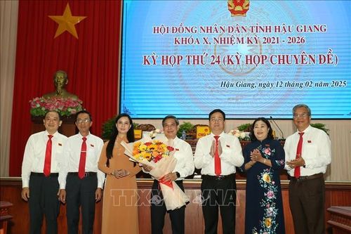 Bầu Chủ tịch UBND tỉnh và Chủ tịch HĐND tỉnh Hậu Giang